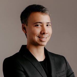 Picture of Dr. Carlos Tolomei 